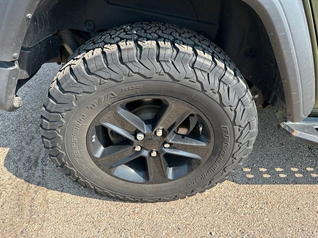 2022 Jeep Wrangler Unlimited Sport Altitude — photo 8 of 26