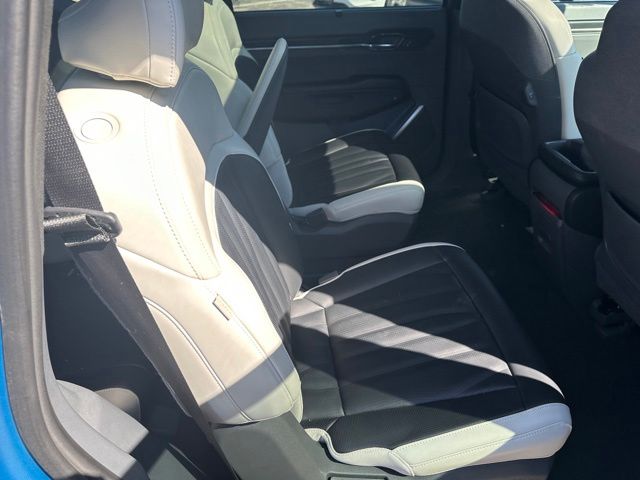 2024 Kia EV9 GT-Line — photo 12 of 59