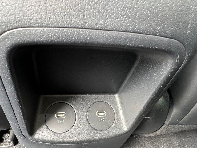 2024 Kia EV6 GT — photo 18 of 37