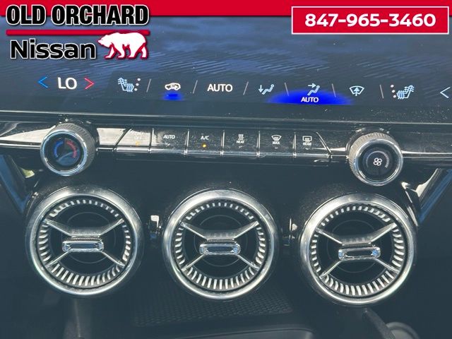 2024 Chevrolet Blazer EV LT — photo 19 of 23