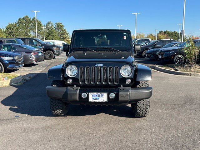 2016 Jeep Wrangler Unlimited Sahara — photo 2 of 25