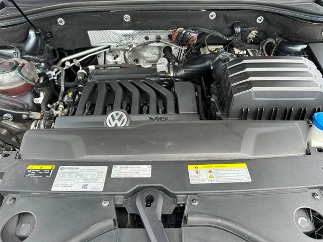 2023 Volkswagen Atlas SEL — photo 8 of 34
