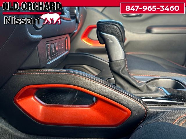 2025 Nissan Frontier PRO-4X — photo 13 of 22