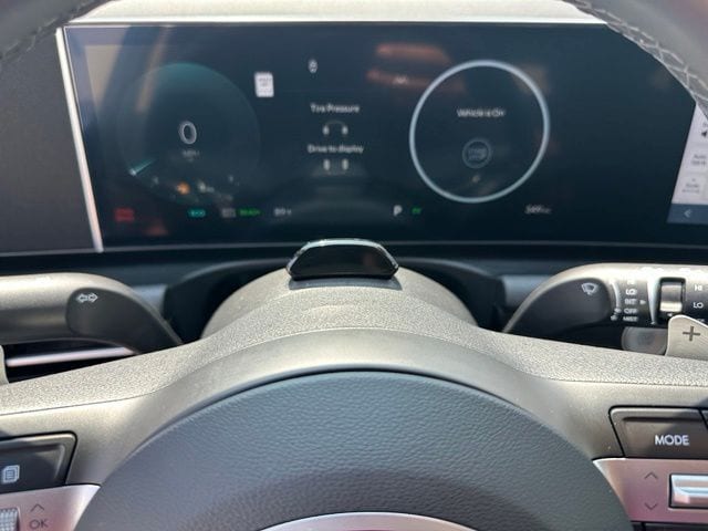 2025 Hyundai Tucson Hybrid SEL Convenience — photo 34 of 35
