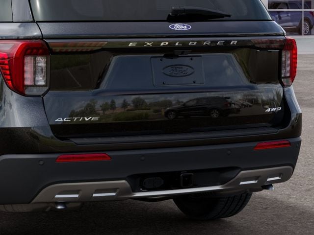2027 Ford Explorer Active — photo 24 of 54