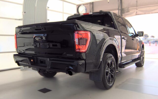 2023 Ford F-150 XLT — photo 4 of 10