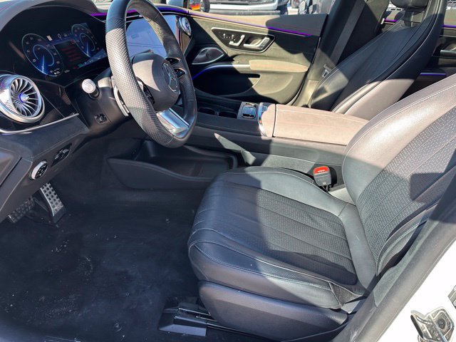2023 Mercedes-Benz EQS 580 — photo 19 of 31