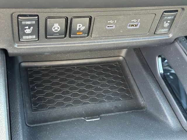 2022 Nissan Frontier PRO-4X — photo 30 of 49