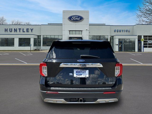 2023 Ford Explorer XLT — photo 6 of 29