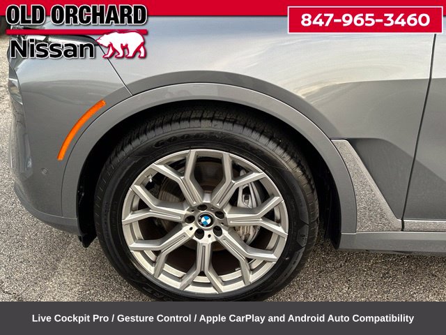 2025 BMW X7 xDrive40i — photo 12 of 25