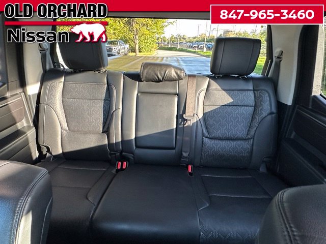 2022 Toyota Tundra SR5 — photo 16 of 29