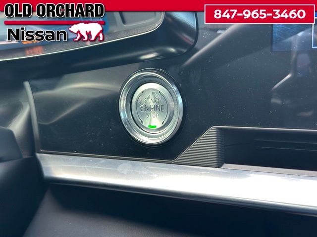 2024 Chevrolet Corvette Stingray — photo 21 of 25