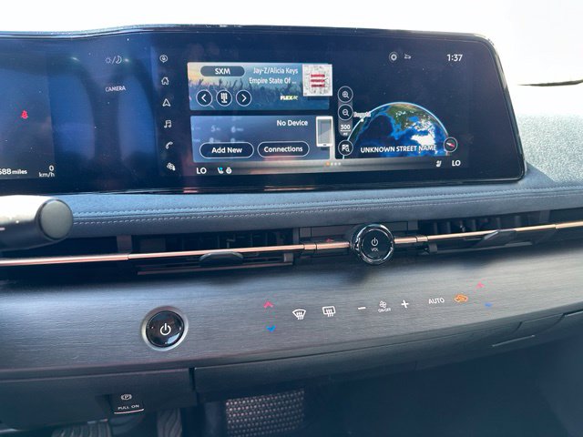 2023 Nissan Ariya Platinum+ e-4orce — photo 20 of 25