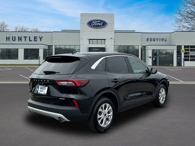 2023 Ford Escape Active — photo 5 of 27