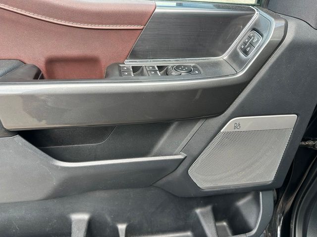 2023 Ford F-150 Lariat — photo 16 of 25