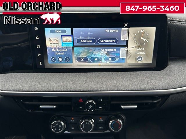 2025 Nissan Kicks SV — photo 15 of 21