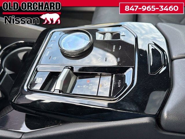 2024 BMW 5 Series 530i xDrive — photo 19 of 23
