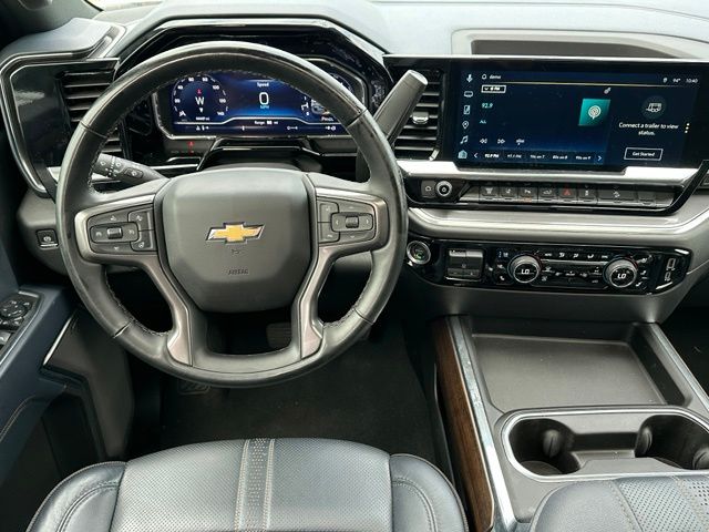 2024 Chevrolet Silverado 2500HD High Country — photo 11 of 53