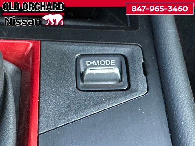 2025 Nissan Kicks SR — photo 17 of 21