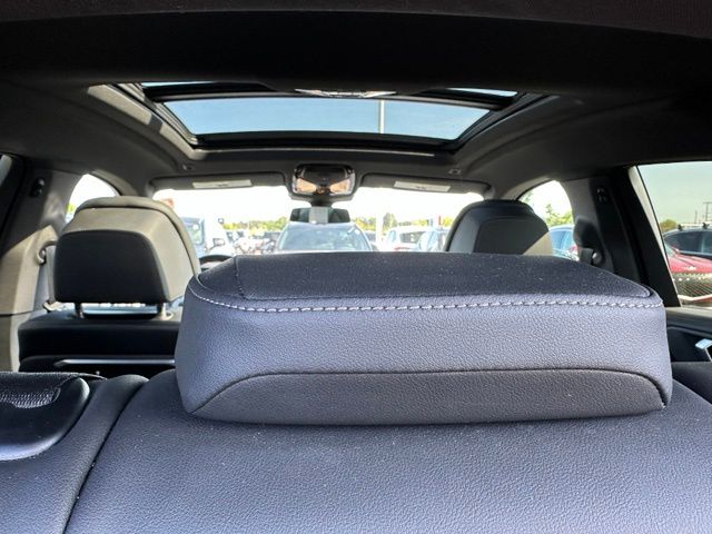 2025 BMW X6 xDrive40i — photo 9 of 29
