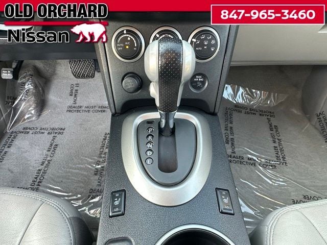 2012 Nissan Rogue SL — photo 16 of 20