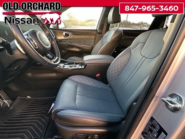 2025 Kia Sorento Hybrid SX Prestige — photo 10 of 22