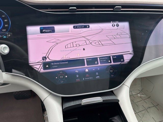 2023 Mercedes-Benz EQS 580 — photo 24 of 31