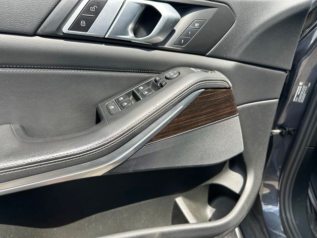 2020 BMW X5 xDrive40i — photo 22 of 41