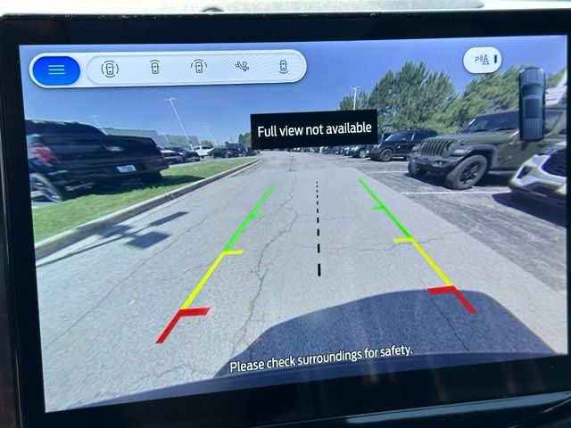 2022 Ford Expedition Limited — photo 35 of 38