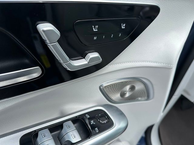 2023 Mercedes-Benz EQE 350 SUV — photo 21 of 31