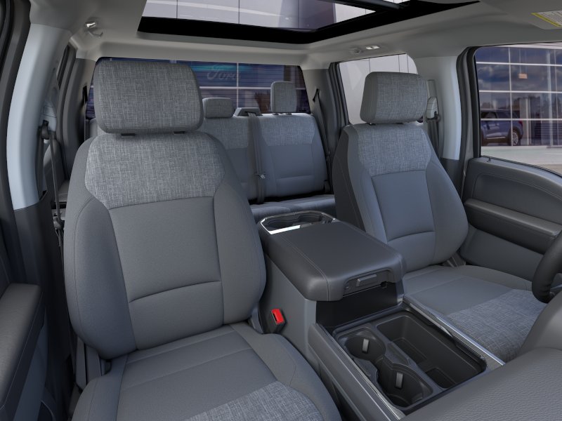 2026 Ford F-350SD XLT — photo 33 of 52