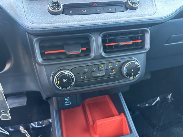 2024 Ford Maverick XLT — photo 14 of 26