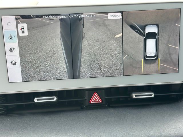 2023 Hyundai IONIQ 5 Limited — photo 28 of 38