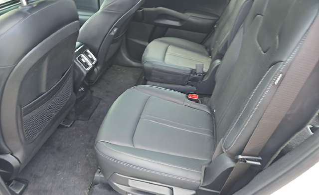 2025 Kia Sorento Hybrid EX — photo 8 of 8