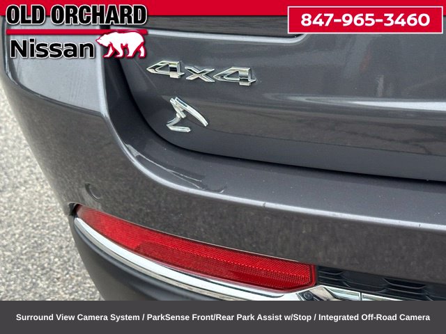 2023 Jeep Grand Cherokee Limited — photo 11 of 25