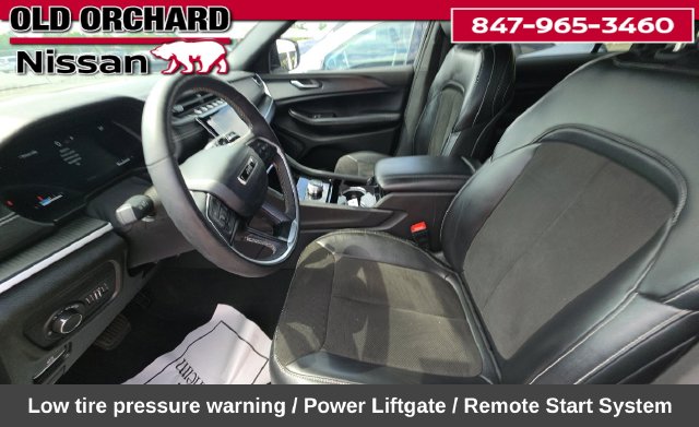 2023 Jeep Grand Cherokee L Altitude — photo 8 of 12