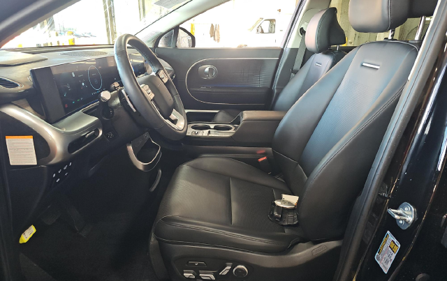 2026 Hyundai IONIQ 9 Performance Limited — photo 5 of 8