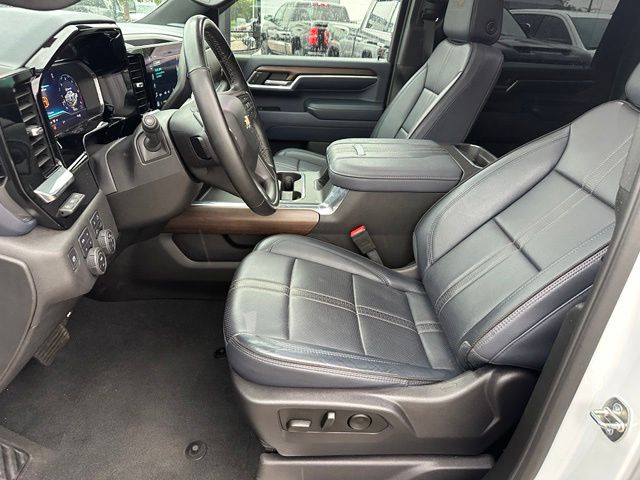 2024 Chevrolet Silverado 2500HD High Country — photo 41 of 53