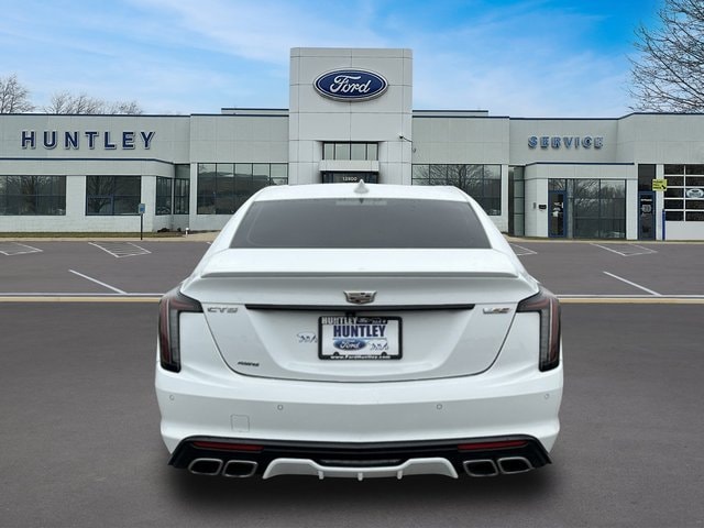 2024 Cadillac CT5 V-Series — photo 4 of 25