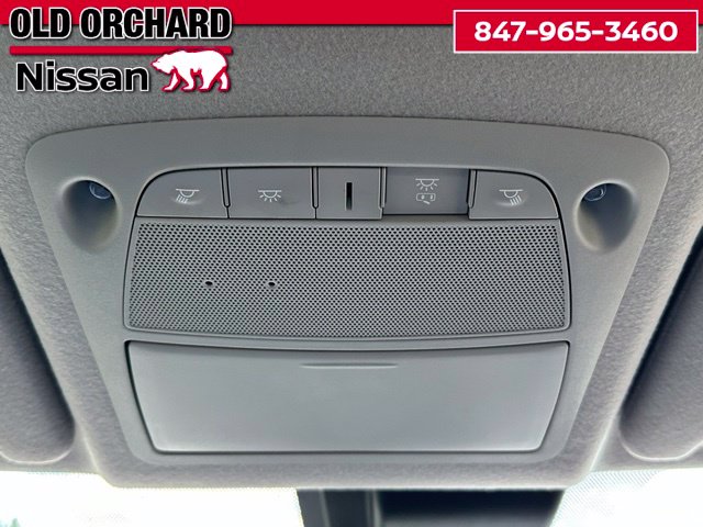 2024 Nissan Leaf S — photo 11 of 20