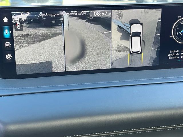 2023 Genesis GV80 3.5T — photo 29 of 38