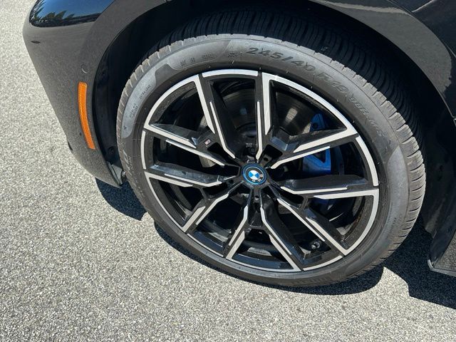 2023 BMW i4 M50 — photo 8 of 29