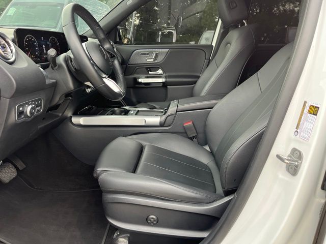 2025 Mercedes-Benz GLB GLB 250 — photo 20 of 30
