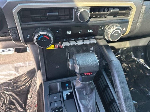 2024 Toyota Tacoma TRD Sport — photo 24 of 36
