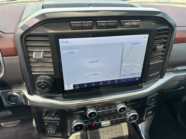 2023 Ford F-150 Lariat — photo 19 of 30