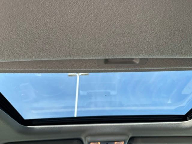 2022 Toyota 4Runner Limited — photo 16 of 31