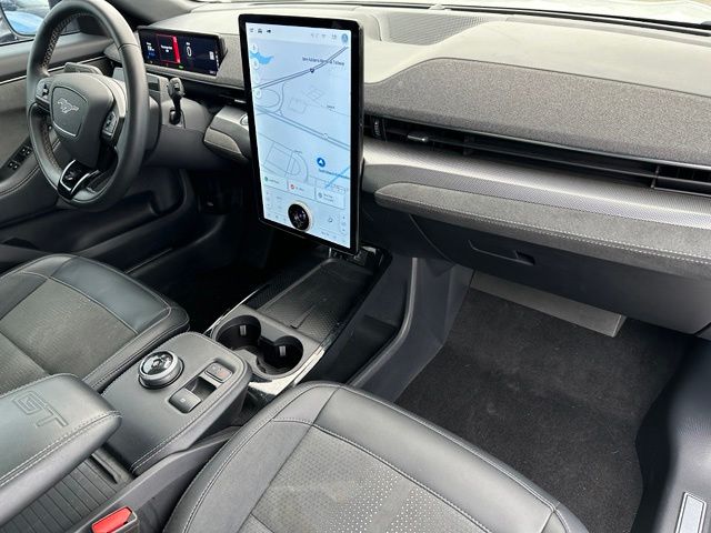 2023 Ford Mustang Mach-E GT — photo 10 of 32