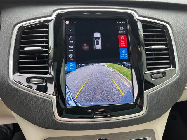 2023 Volvo XC90 B6 Plus 6-Seater — photo 24 of 28