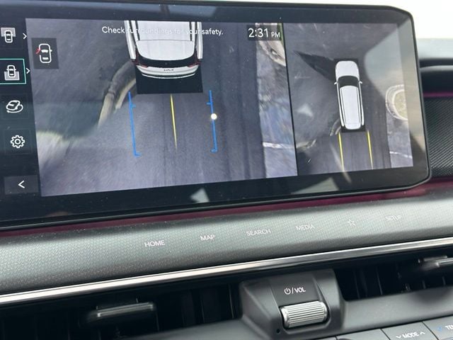 2024 Kia EV9 GT-Line — photo 38 of 43
