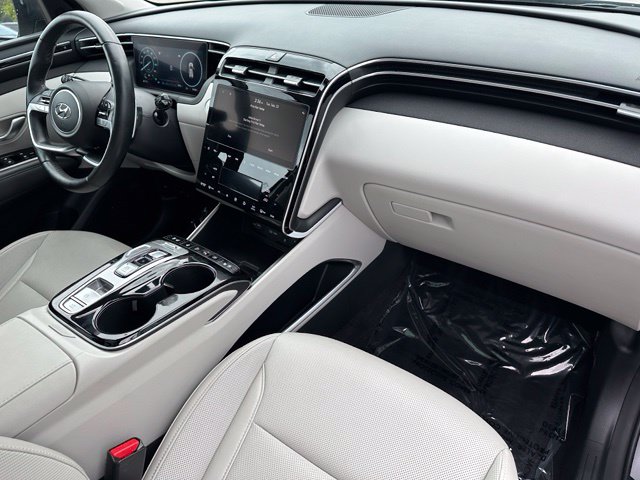 2024 Hyundai Tucson Hybrid Limited — photo 11 of 39